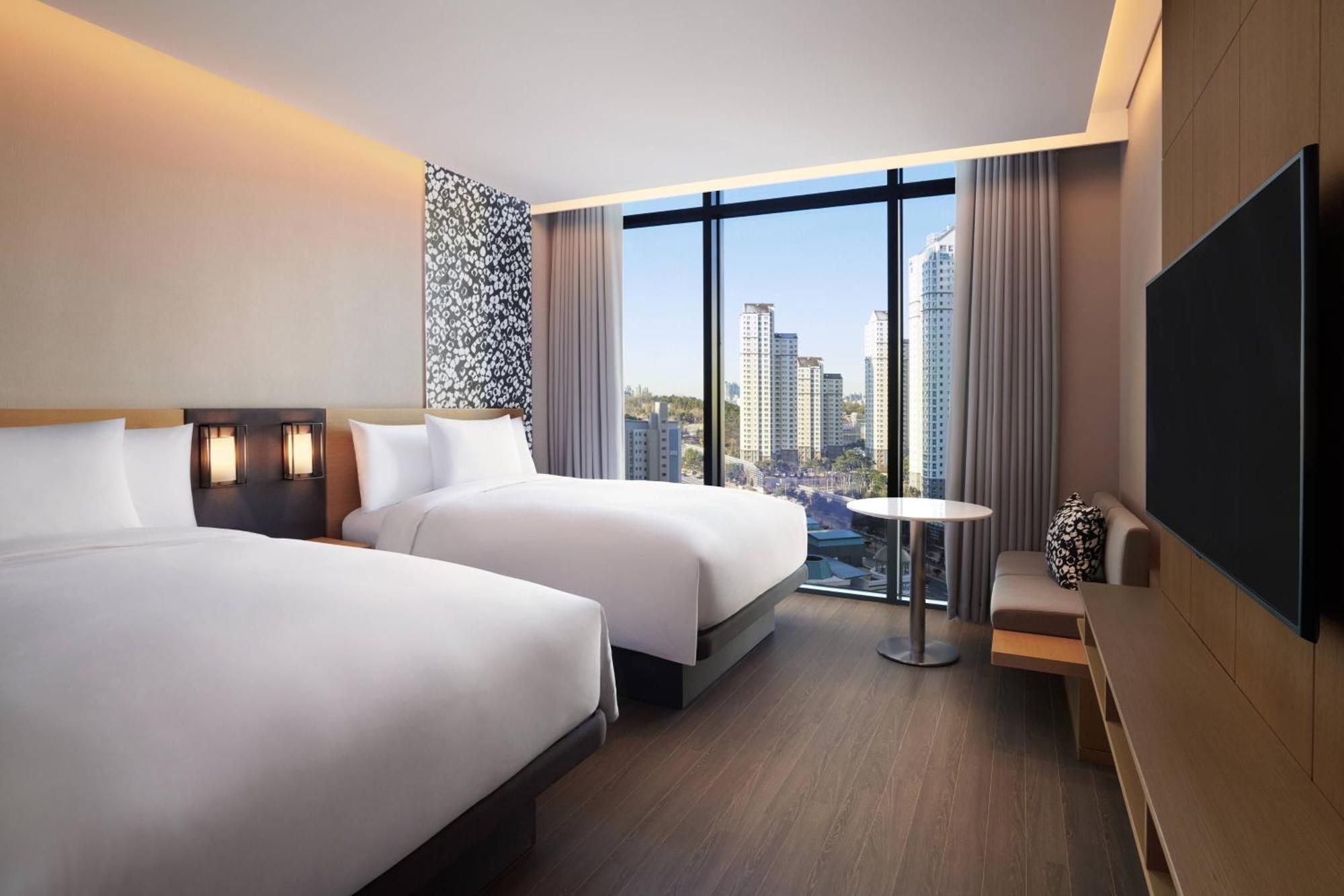 Courtyard By Marriott Suwon Hotel Kültér fotó