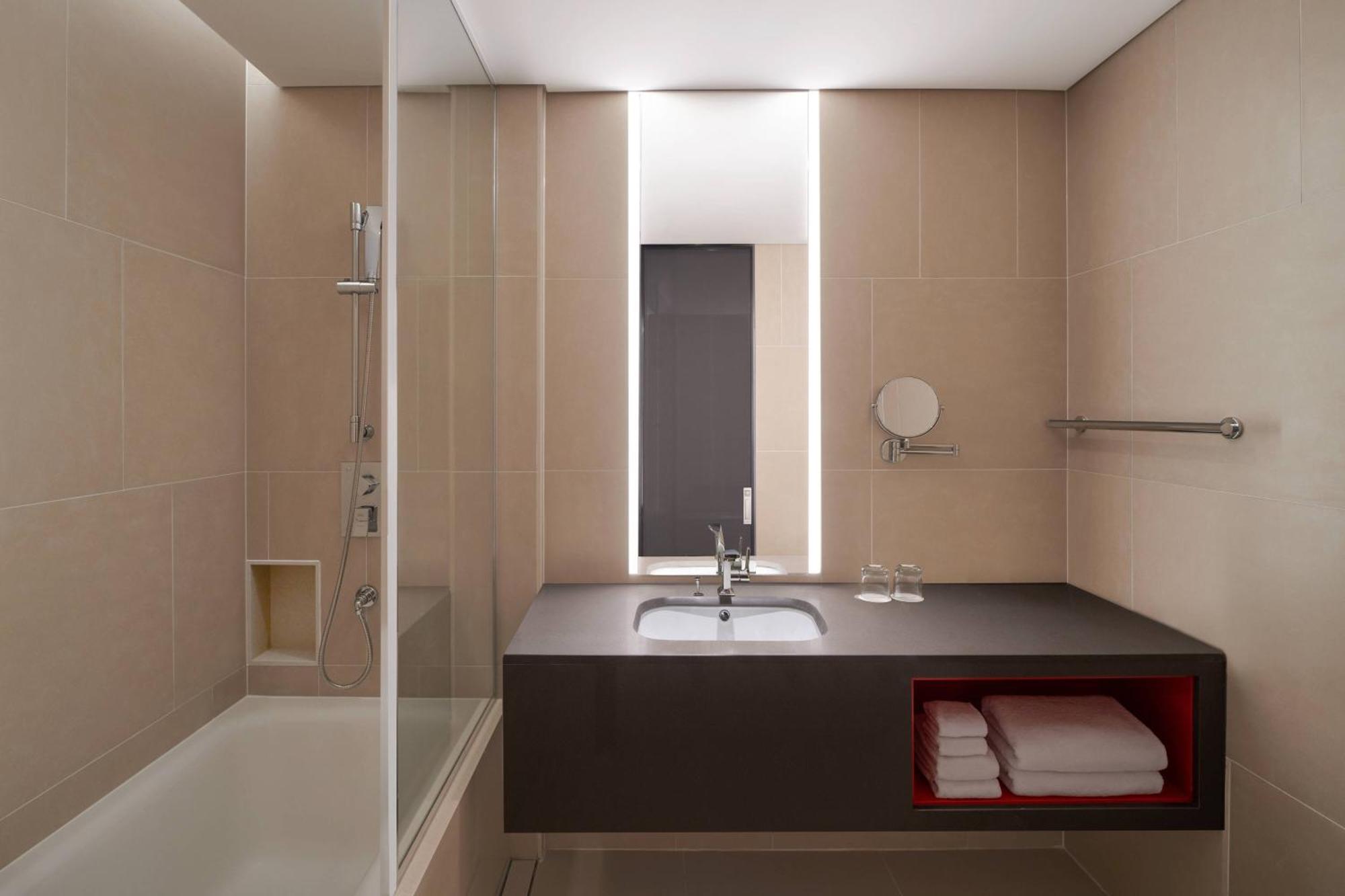Courtyard By Marriott Suwon Hotel Kültér fotó